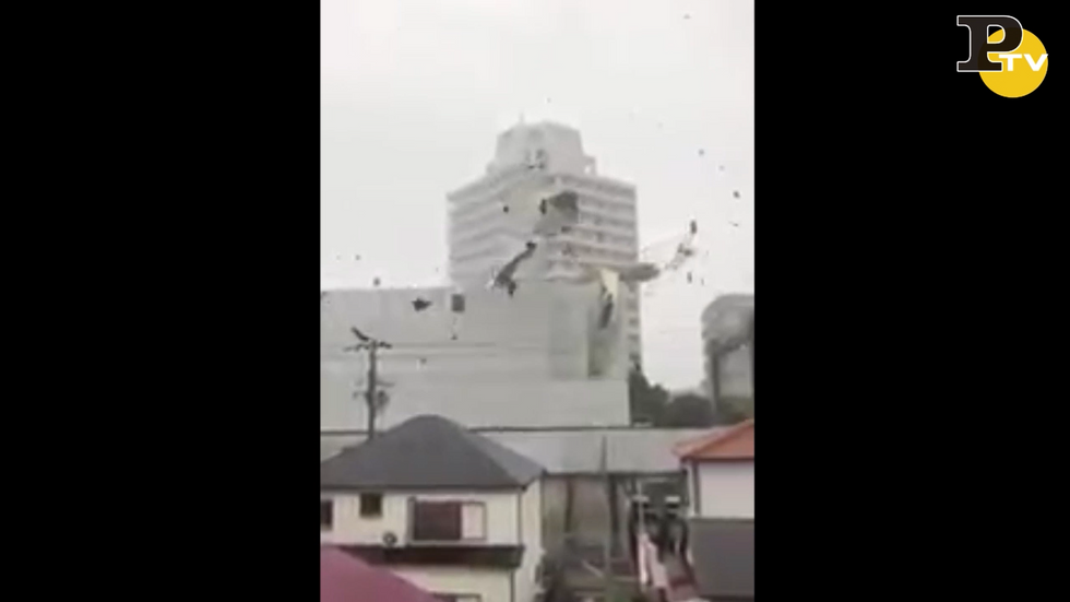 Il tifone Jebi devasta il Giappone video