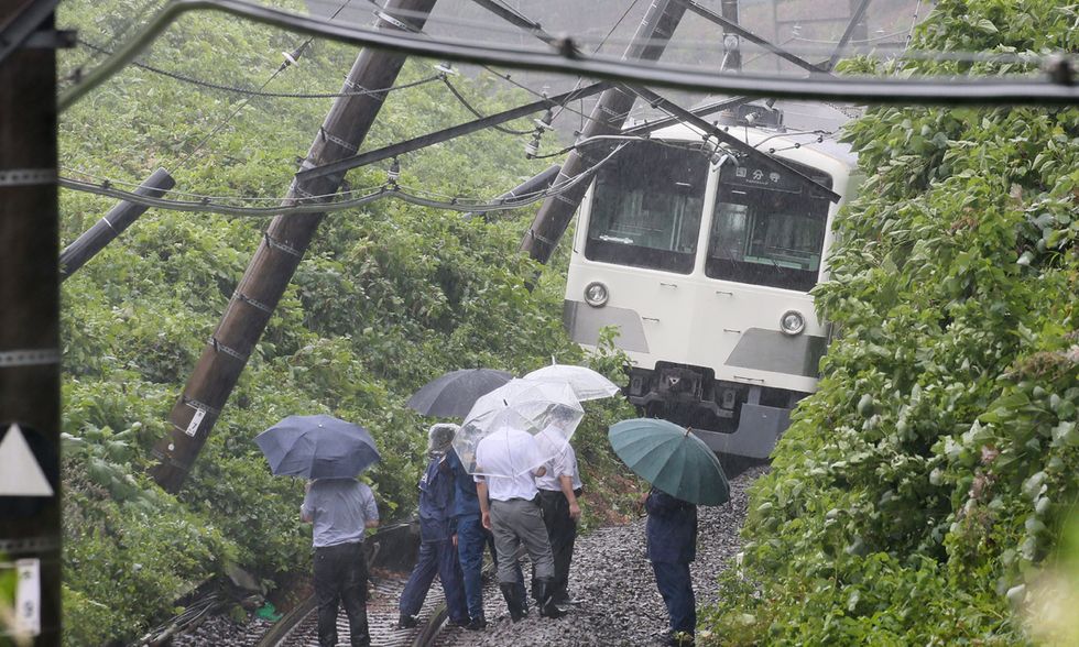 Il tifone Mindulle sul Giappone