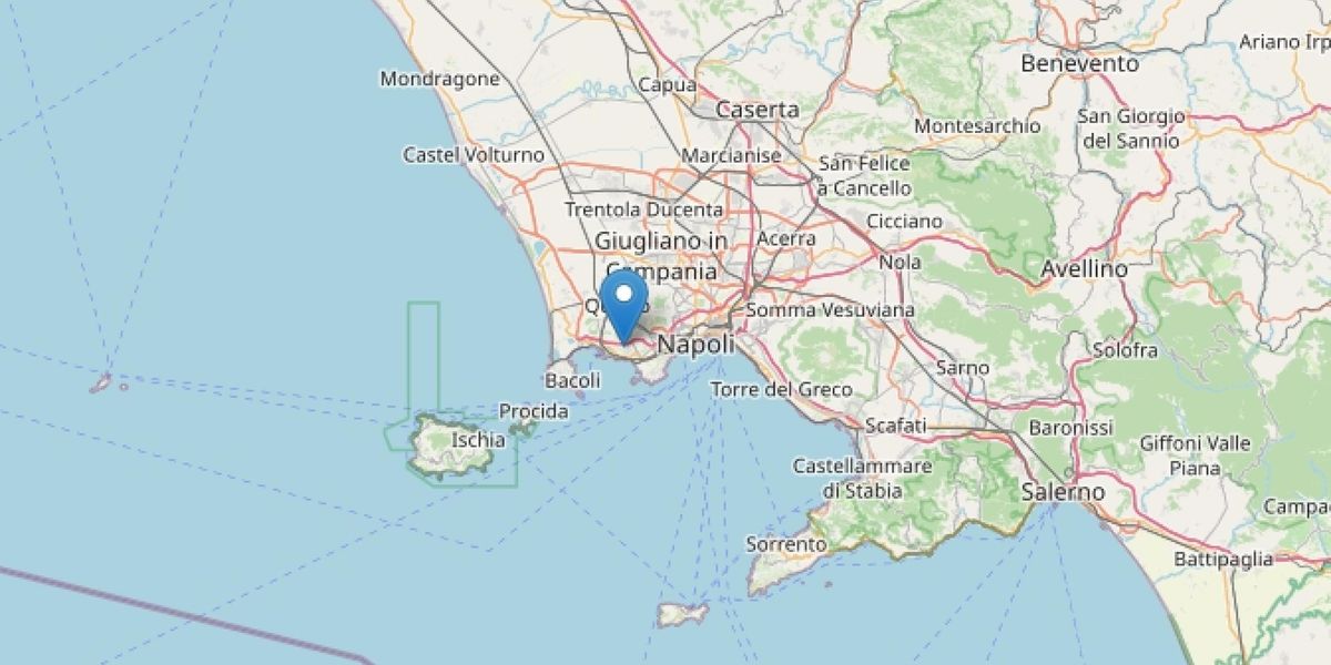 Terremoto ai Campi Flegrei avvertito anche a Napoli, nessun danno