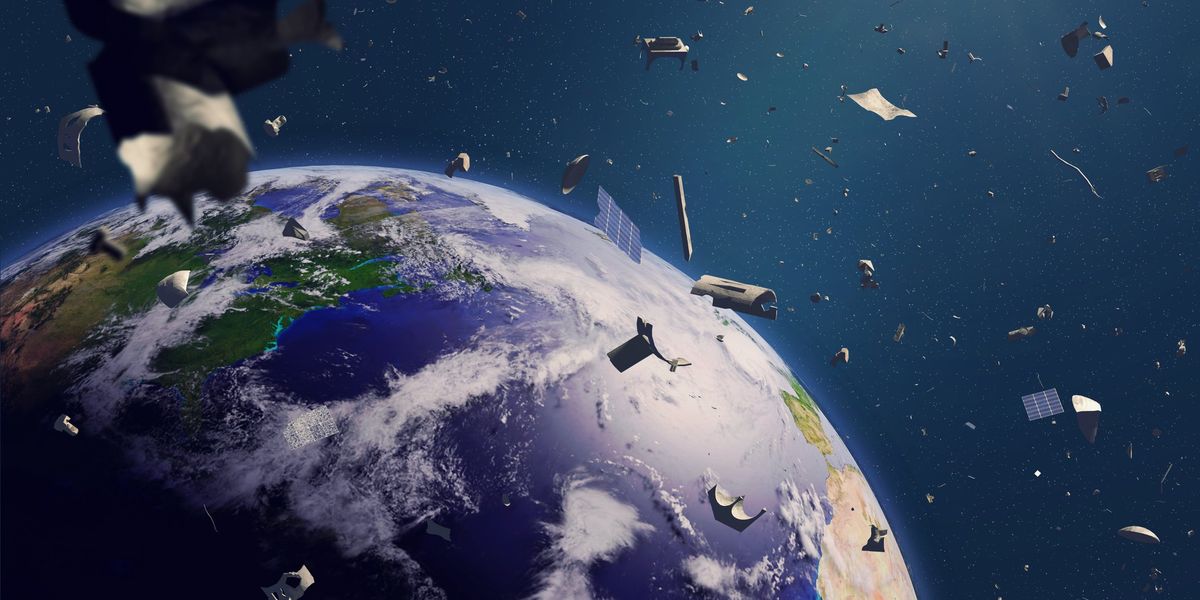 L'inquinamento arriva anche nello spazio: «Troppi detriti intorno alla Terra»