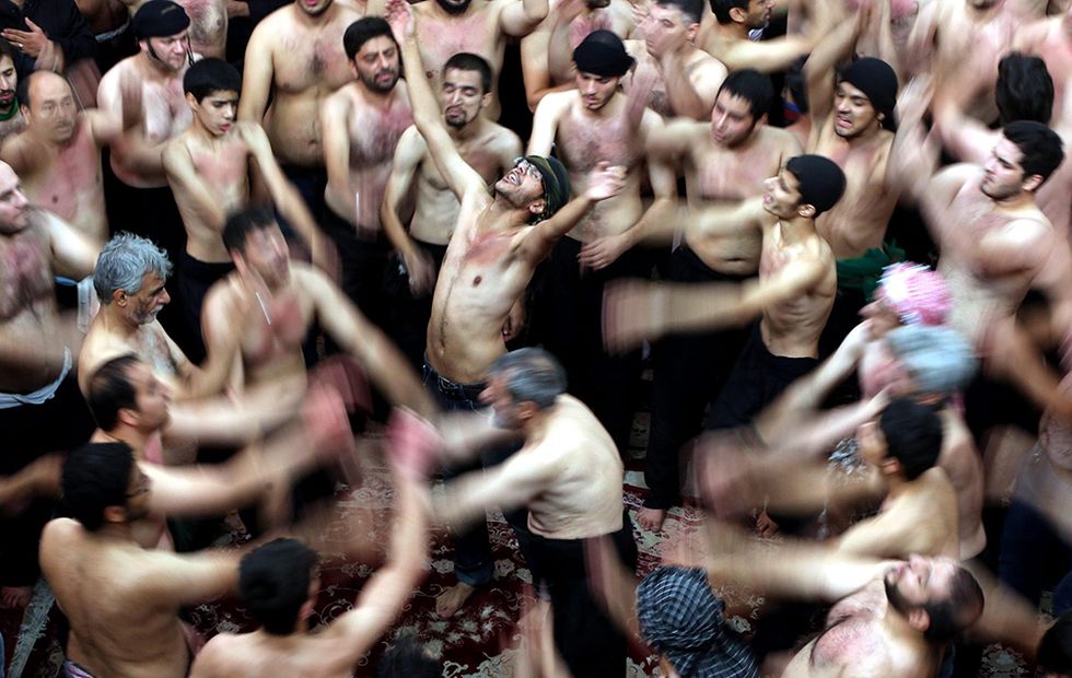 L'Ashura degli sciiti, festa di autoflagellazione