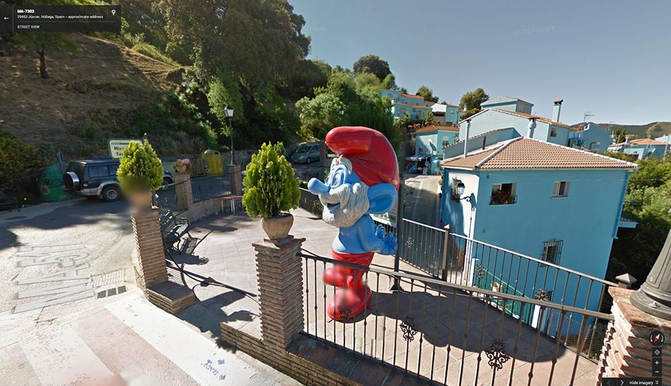Google Street View a Júzcar, il "villaggio dei Puffi"