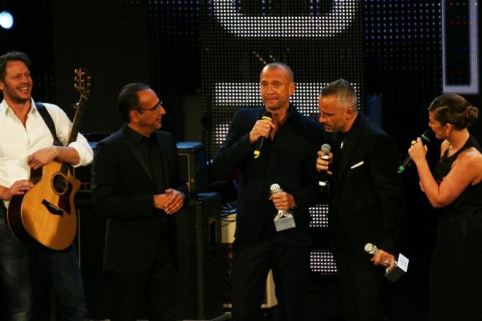 Ascolti 03/06: ai Wind Music Awards, Biagi Antonacci batte Fiorello e Renato Zero