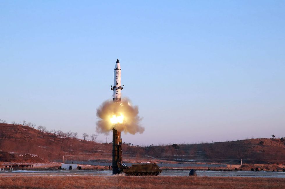 La risposta della Corea del Nord al G7: lanciato un nuovo missile