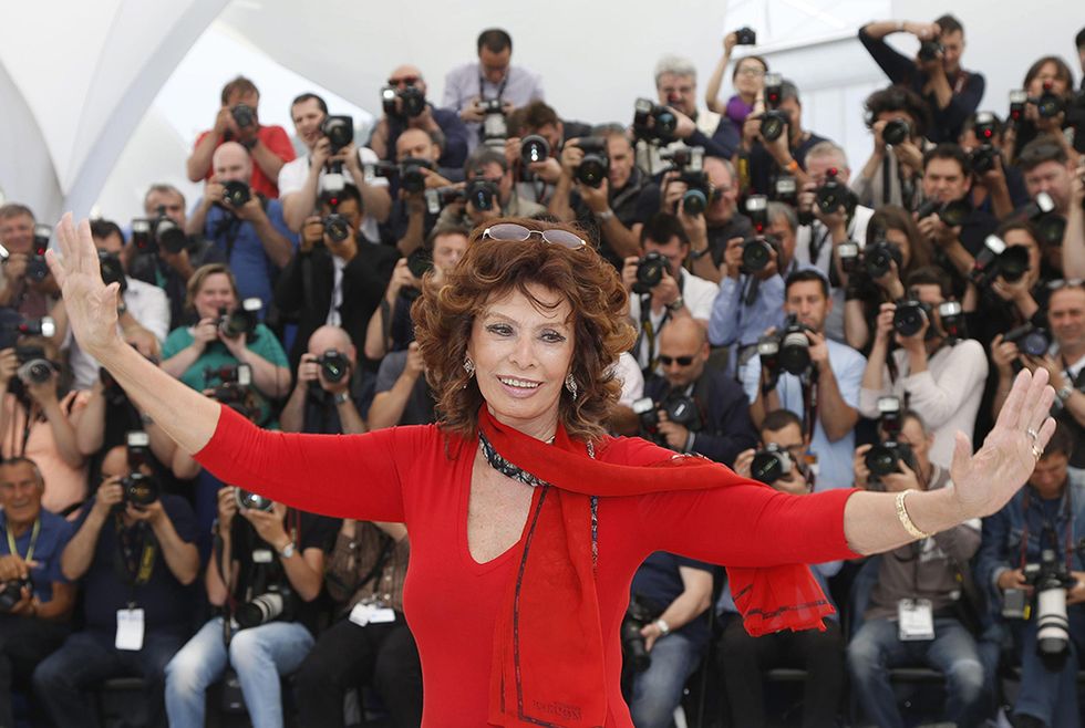 Sophia Loren ospite d'onore a Cannes e altre foto del giorno, 21.05.2014