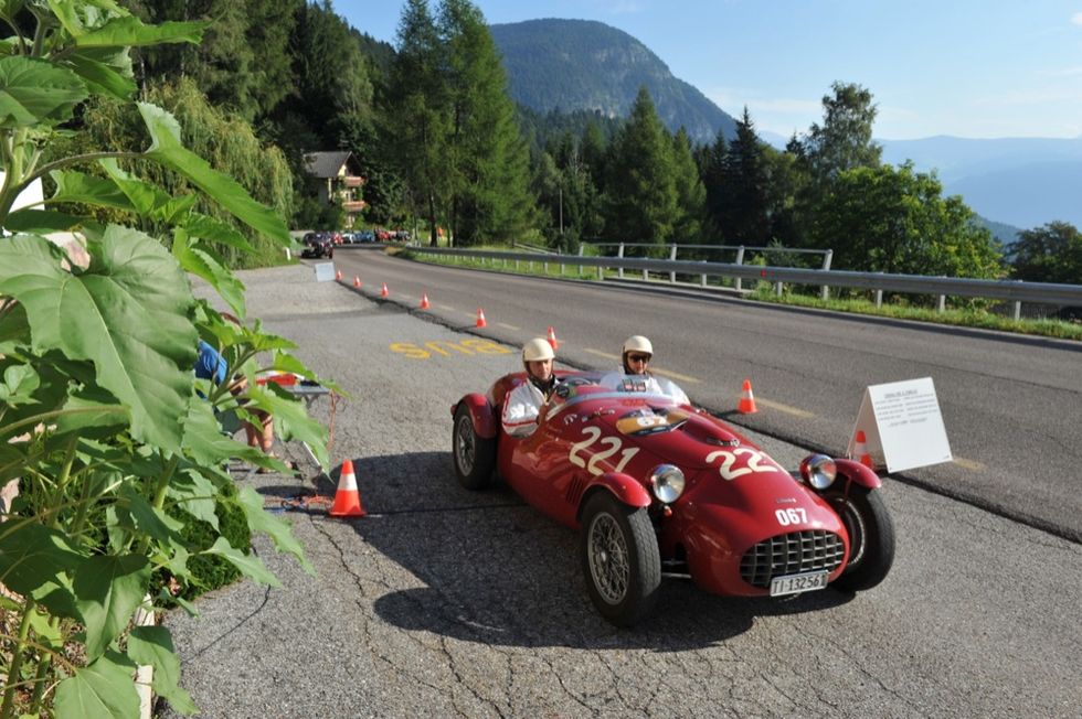 "Coppa d'Oro": le più belle auto d'epoca sulle Dolomiti