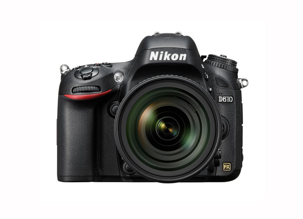 Nikon D610, la full frame riveduta e corretta