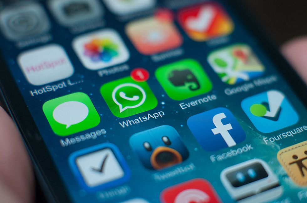 5 motivi per abbandonare WhatsApp (ora che è diventata di Facebook)