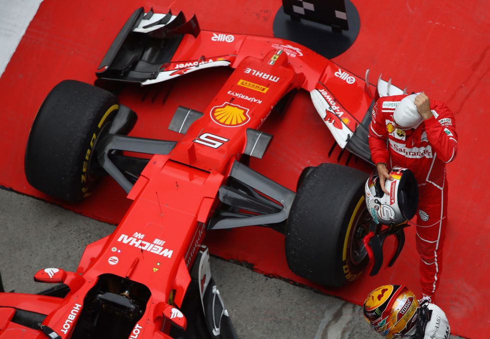 Gp Cina, Ferrari sul podio (e Vettel sfida il vincitore Hamilton)