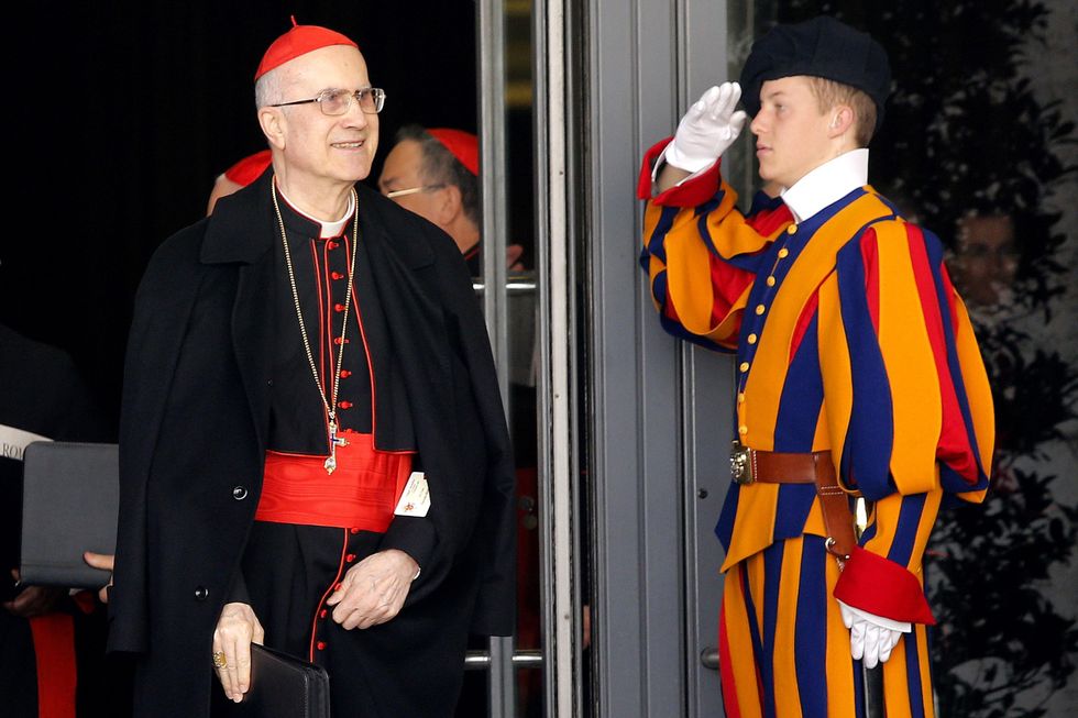 Il cardinale Bertone e i 15 milioni spariti: ecco la vera storia