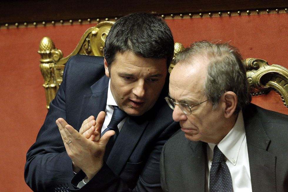 Taglio dell'irpef, Irap, tassazione delle rendite e lavoro: le promesse del Governo Renzi