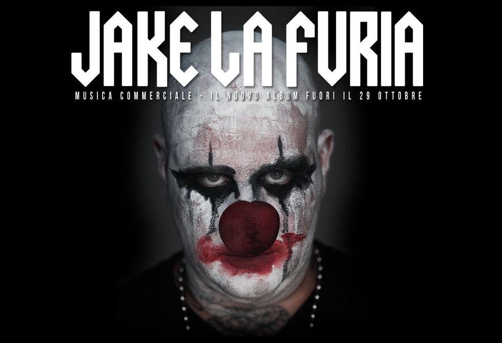 "Inno nazionale", il nuovo video di Jake La Furia è vietato ai minori