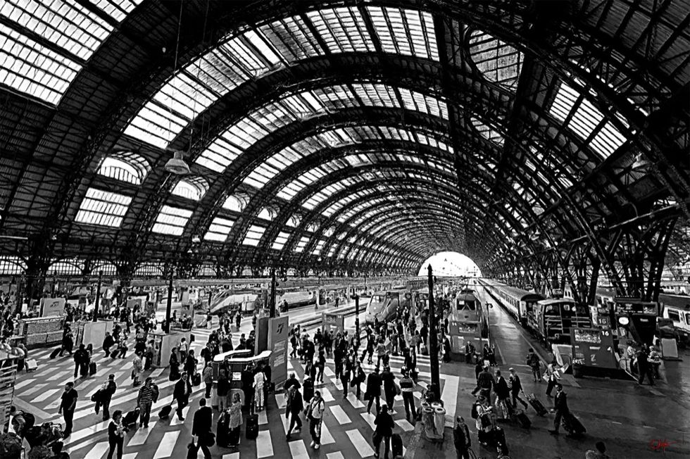Milano, campo profughi Stazione Centrale