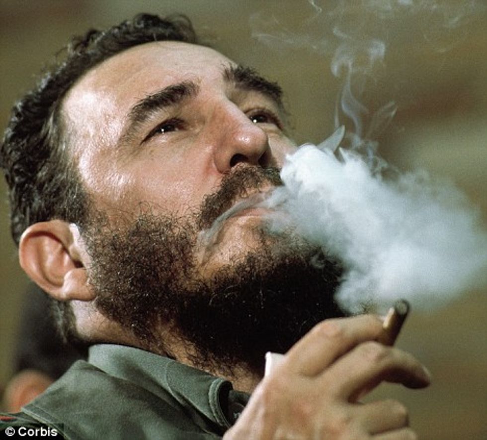 Con Cuba contro la dittatura anti fumo
