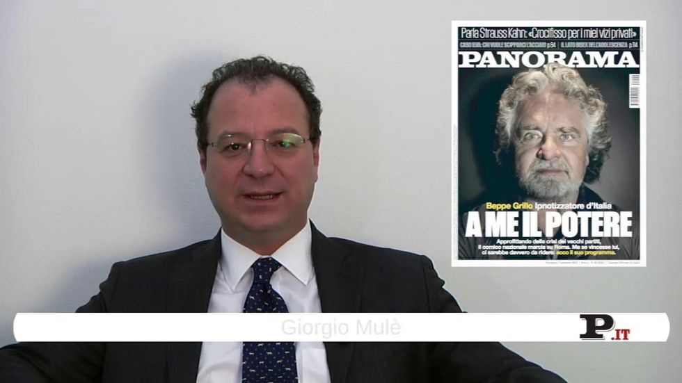 Il direttore Giorgio Mulè presenta il nuovo numero di Panorama, in edicola dall'1 novembre