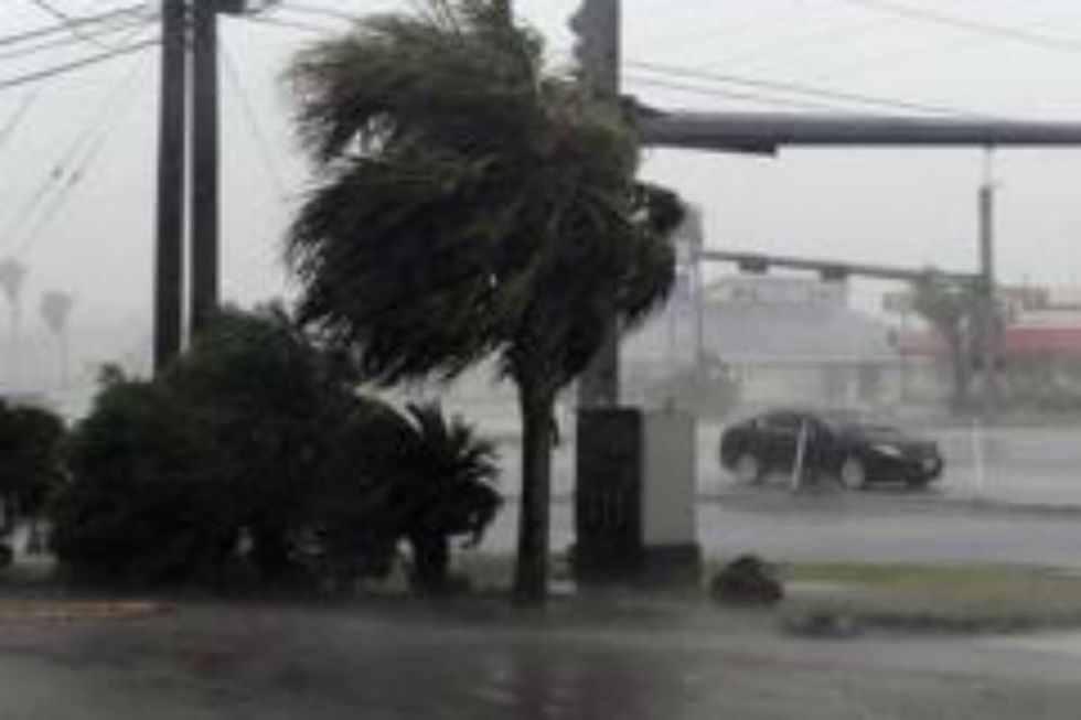 Houston, le strade alluvionate dopo l'uragano Harvey