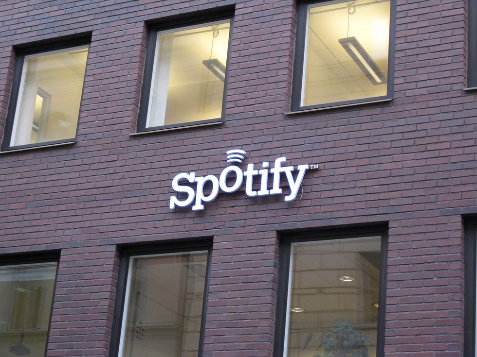 Spotify sta sconfiggendo la pirateria musicale. Ma la vera sfida è in Italia