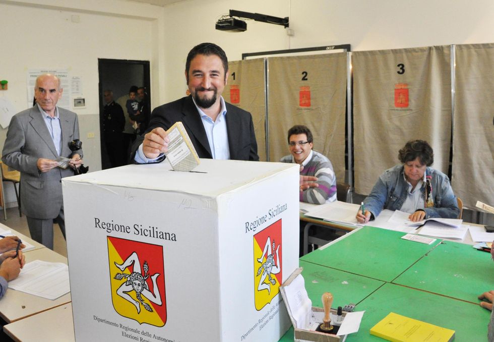 Elezioni siciliane: la diretta twitter