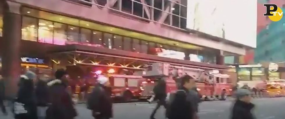 Attentato a New York: bomba esplode a Manhattan | video