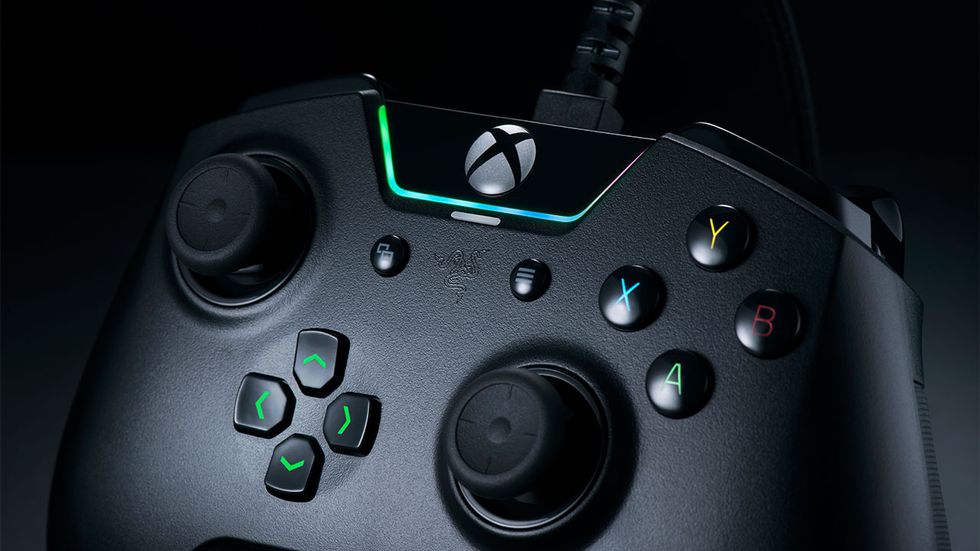 10 accessori per Xbox One X