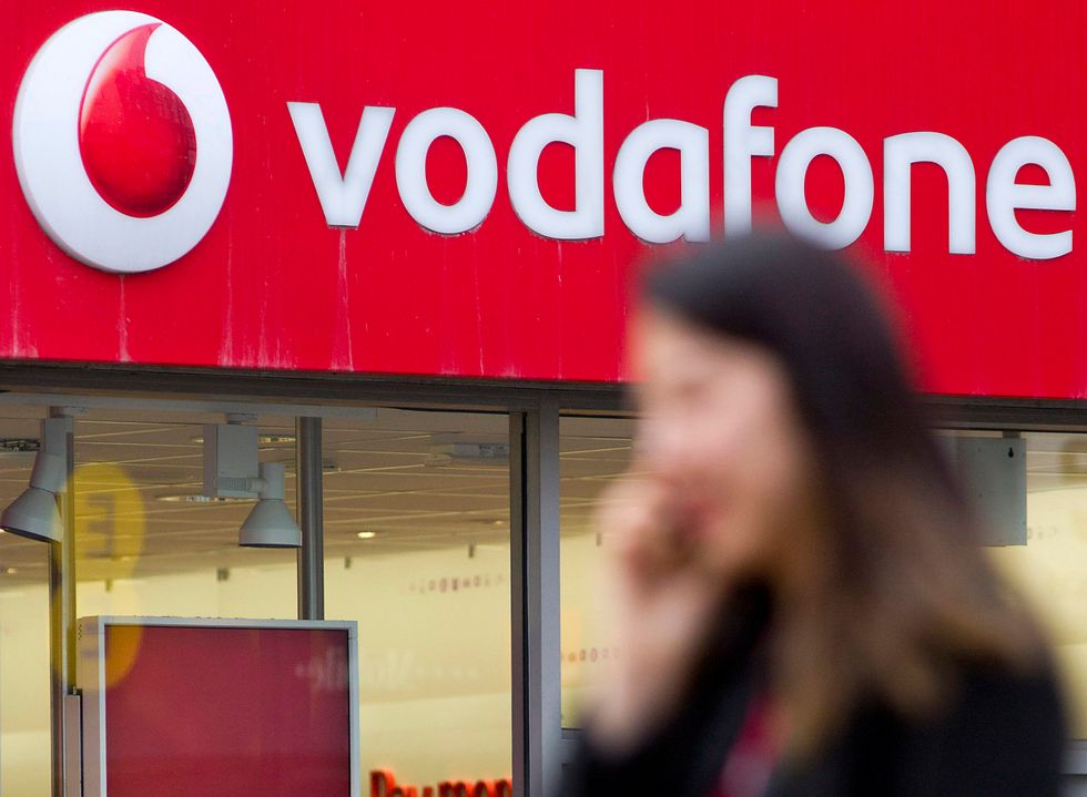 Vodafone 4G+: come scaricare un file da 1 Gb in 30 secondi