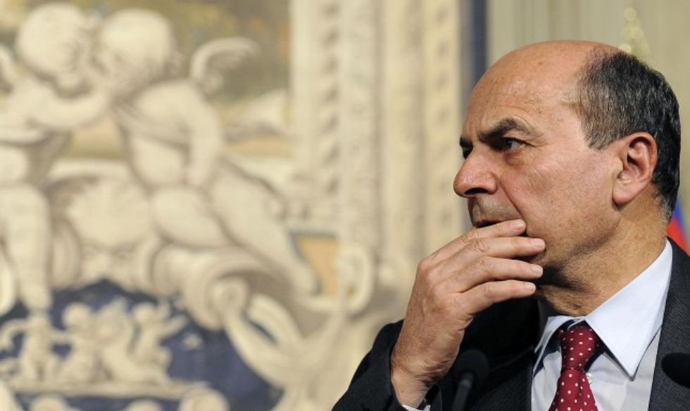 President Napolitano gives centre left leader Bersani a tentative mandate