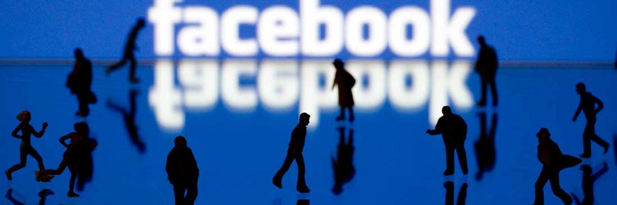 Facebook sotto accusa, l'app scarica la batteria dello smartphone
