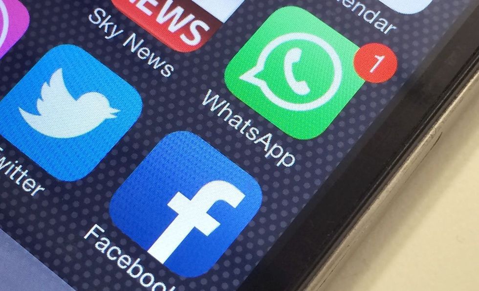 Perché WhatsApp e Messenger diverranno una cosa sola