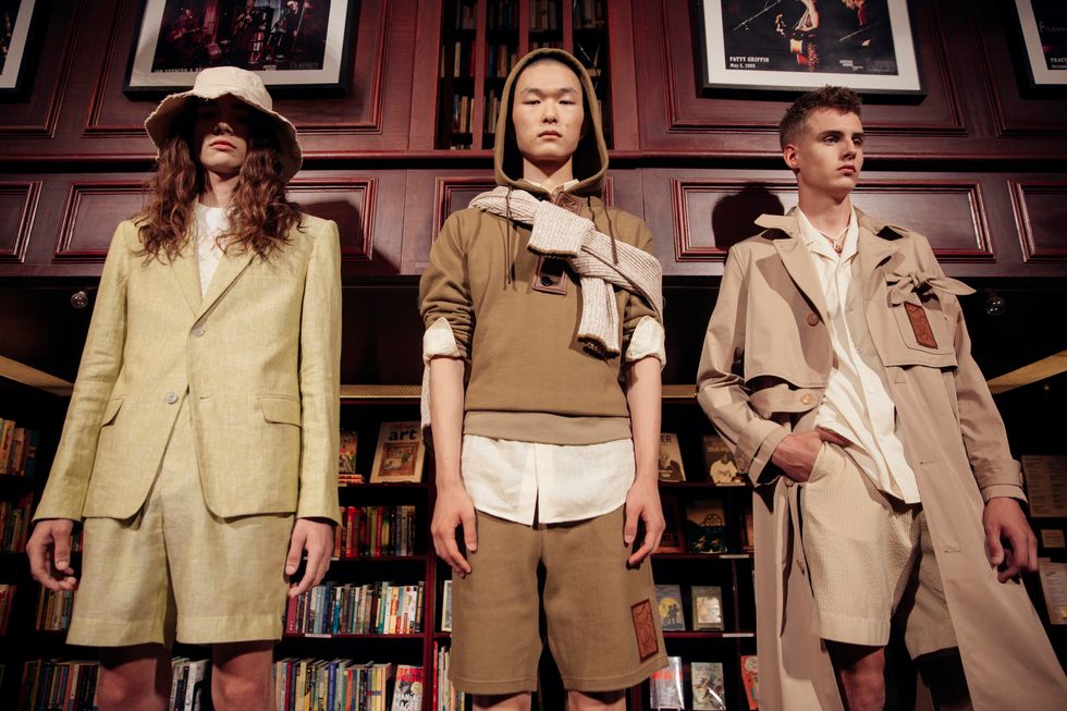 Collezione Victor Li debutta alla New York Fashion Week