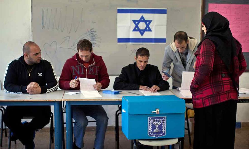 Israele: il voto normale di un Paese assediato
