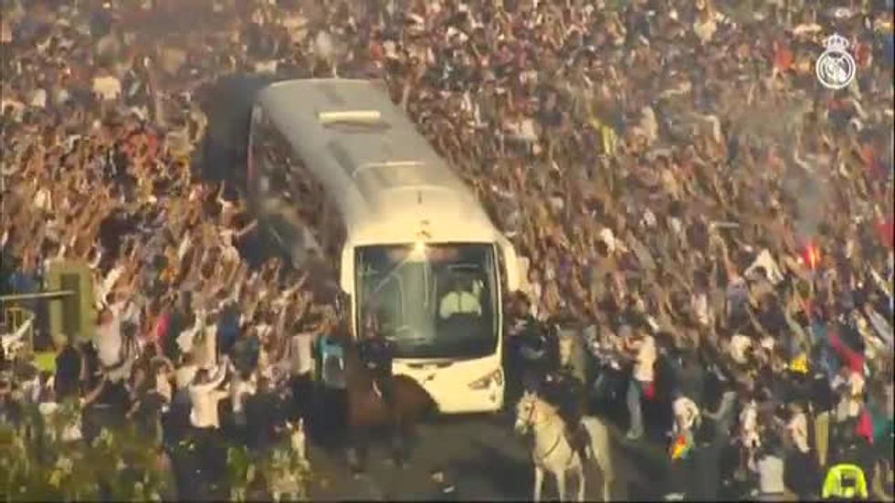 L'arrivo del Real Madrid al Santiago Bernabeu