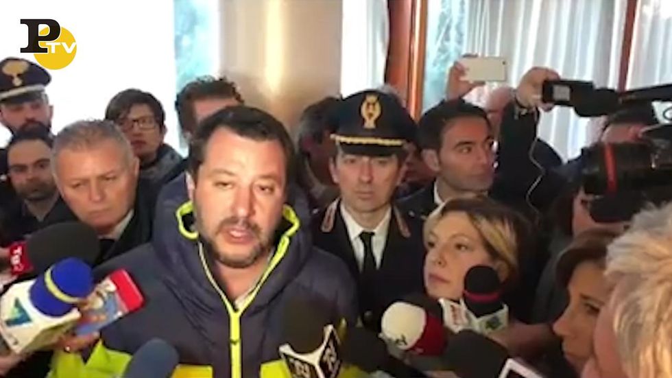 Matteo Salvini a Bari in visita alla villa sequestrata alla mafia