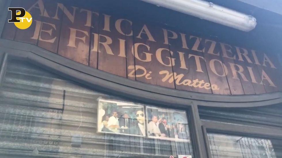 Napoli, colpi d’arma da fuoco contro la pizzeria “Di Matteo”