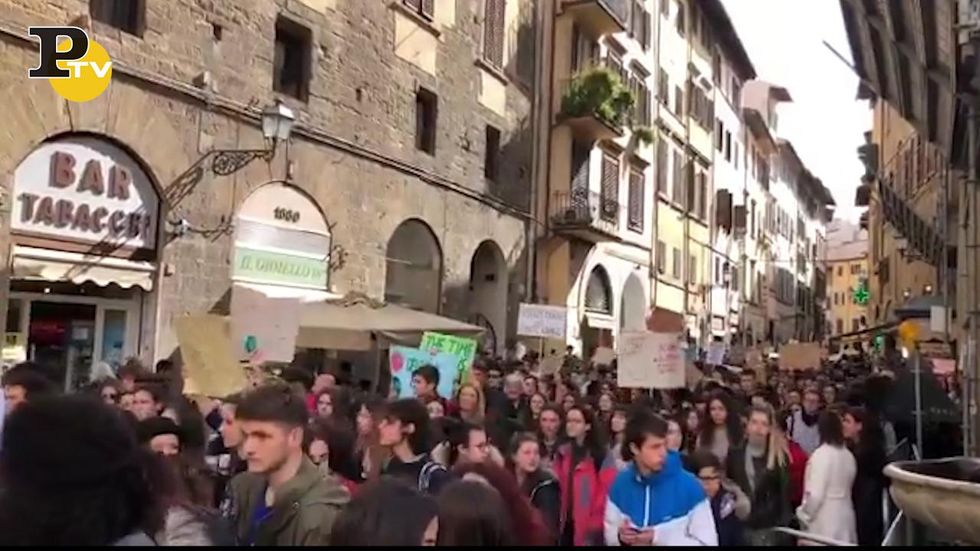 Cambiamento climatico, scioperi e manifestazioni in tutta Italia