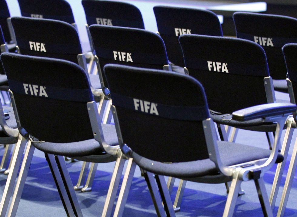 Calcio, accuse di corruzione dagli Usa, retata tra i vertici Fifa