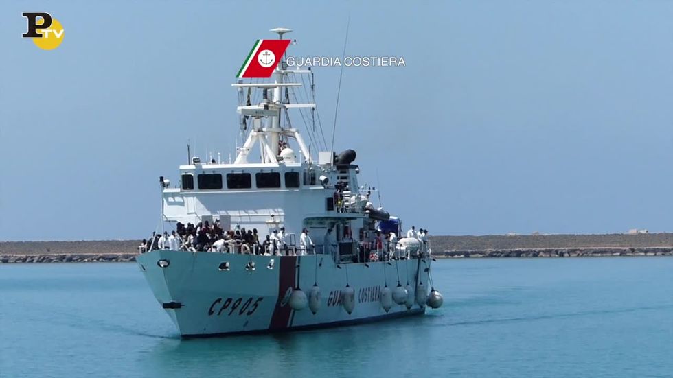 Porto Empedocle: l'intervento della Guardia Costiera