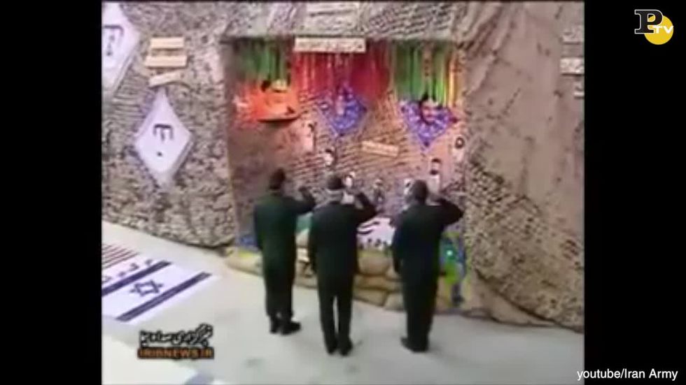 Iran: i missili nella base segreta dentro la montagna