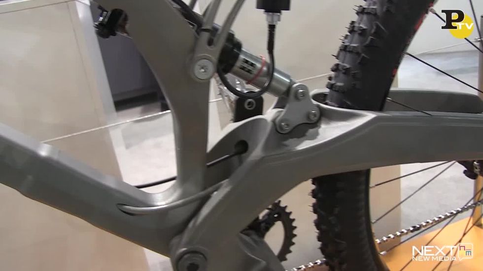 Milano, la bici in titanio stampata in 3D