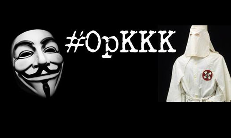 Anonymous rivela i nomi di 1000 membri del KKK