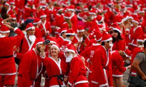 La corsa dei Babbi Natale a Auckland