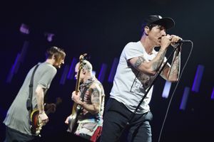 I Red Hot Chili Peppers live nel Getaway Tour