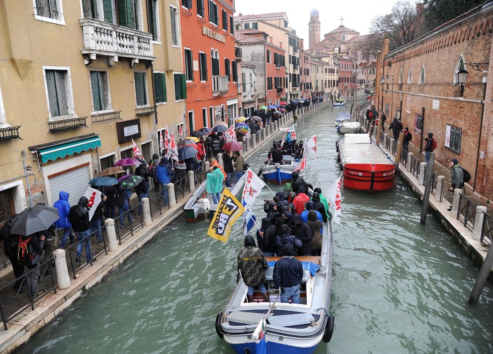 Vertice Italia-Francia a Venezia: la protesta dei No Tav