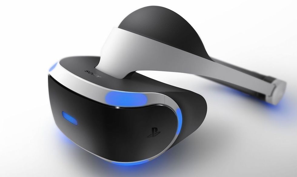 PlayStation VR arriveranno a ottobre (e costeranno meno degli Oculus)