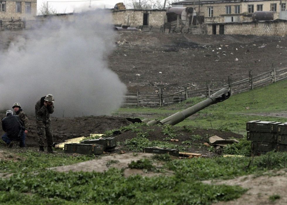 Nagorno-Karabakh, si riaccende il conflitto: decine di morti