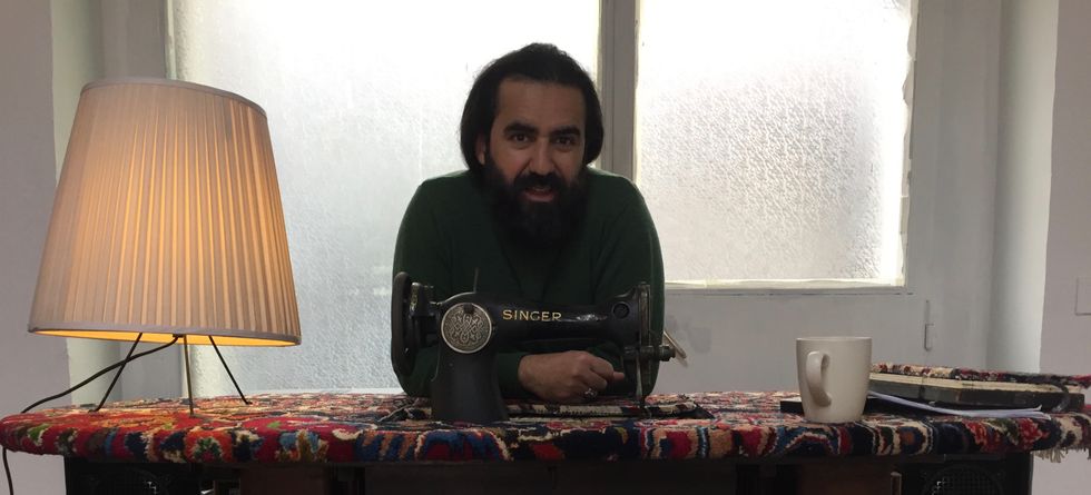 In volo su un tappeto persiano con Mahmoud Saleh Mohammadi, portatore di luce