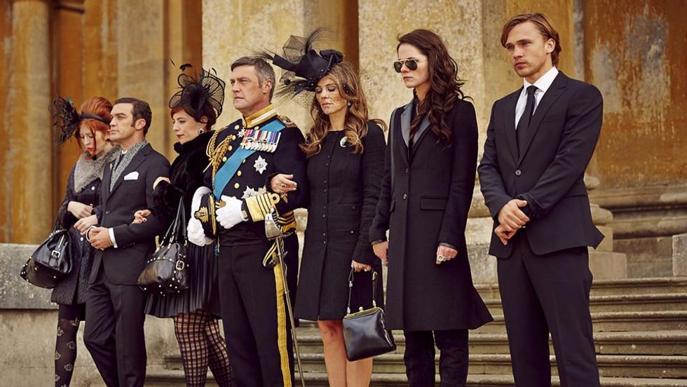 The Royals, la serie tv sui reali inglesi: foto e trailer