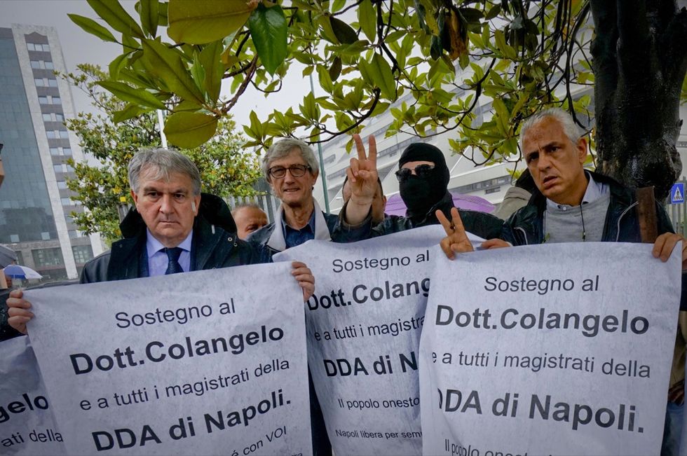 Napoli: “Scampia è con Colangelo”