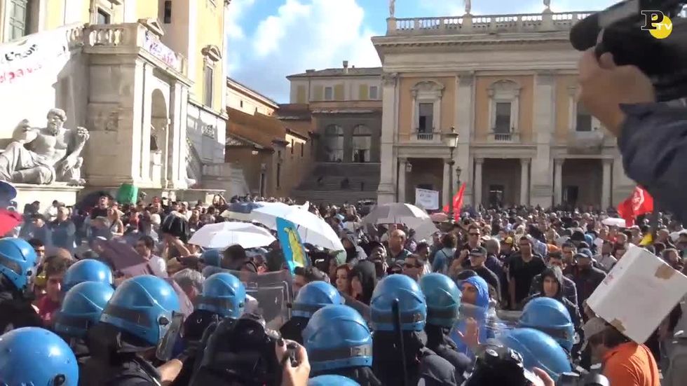 Roma: scontri in Campidoglio