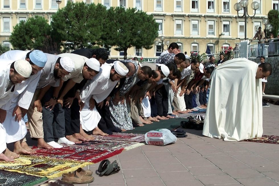 Nizza: l'immigrazione, le periferie e la crescita dell'Islam radicale