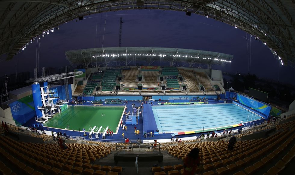 Rio 2016: cosa succede alle acque delle piscine diventate verdi